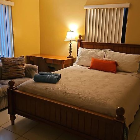 Royal Poinciana Stay 마이애미스프링스 외부 사진