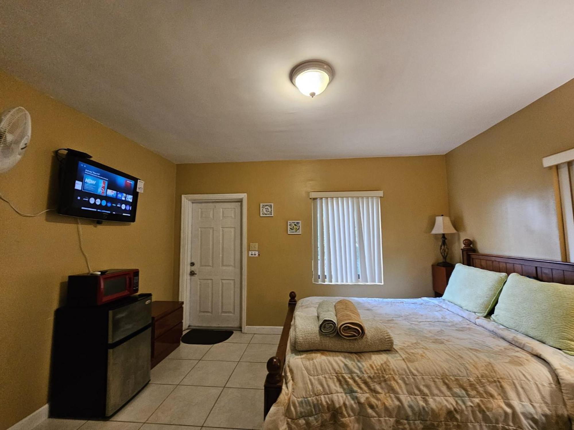 Royal Poinciana Stay 마이애미스프링스 외부 사진