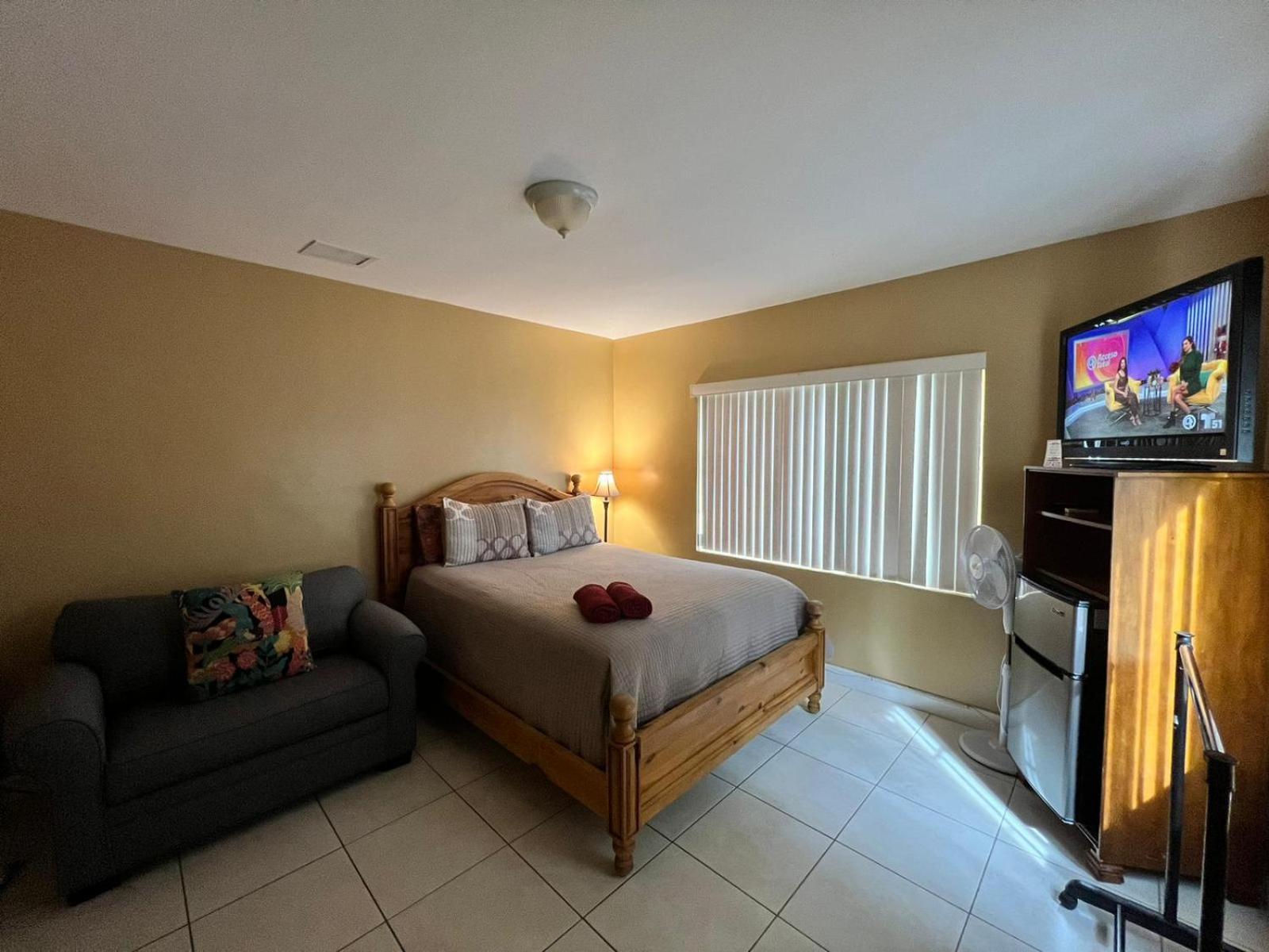 Royal Poinciana Stay 마이애미스프링스 외부 사진